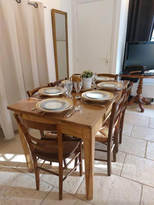 Chez Laurette - Charming Apartment In Historic Village Near Versailles Marly-le-Roi Luaran gambar